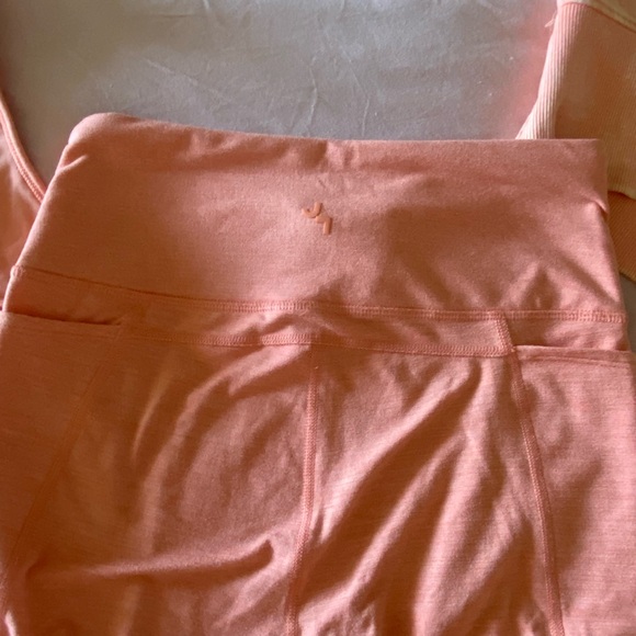 JoyLab Active Wear Set - Picture 3 of 4